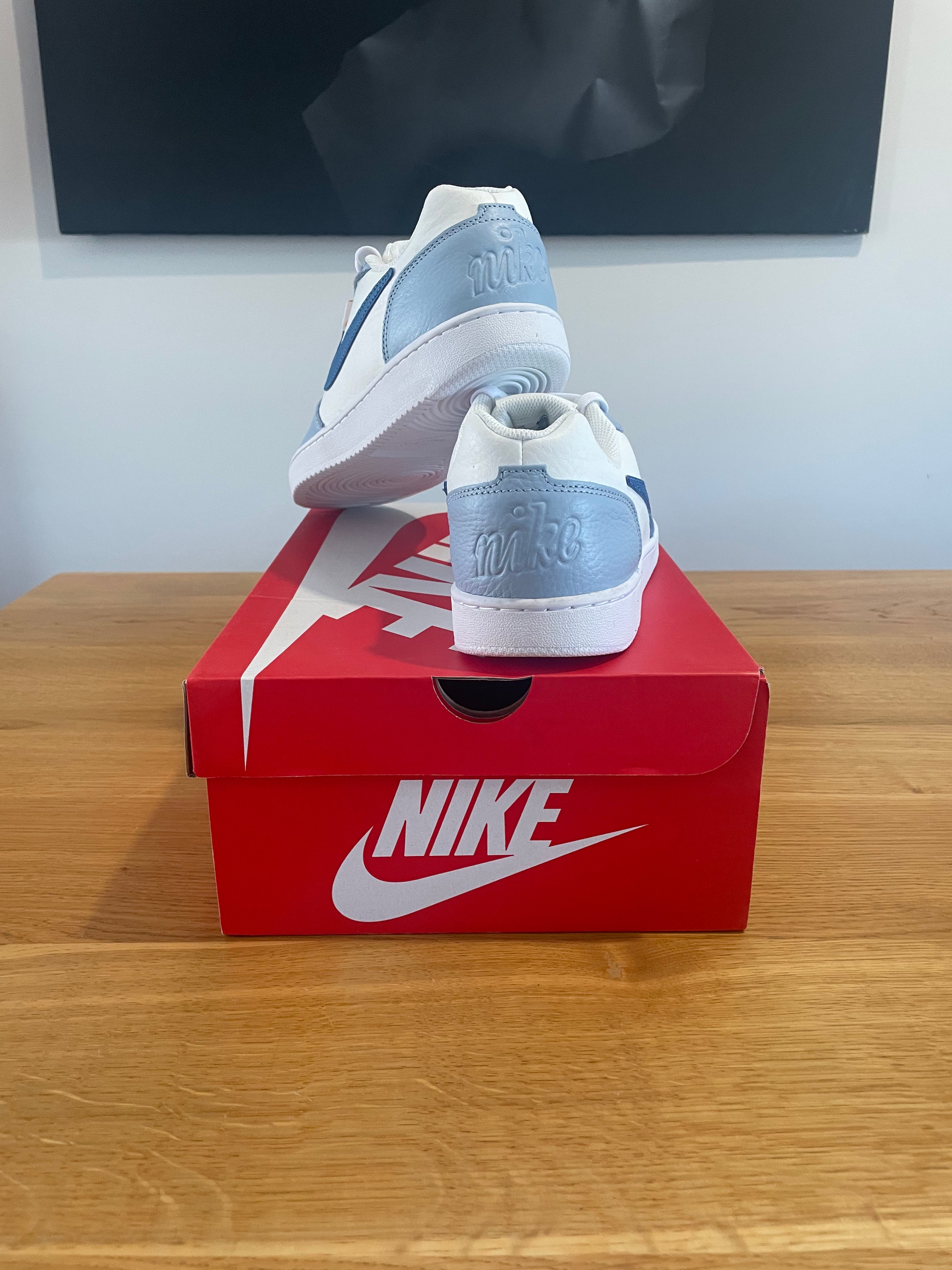 NIKE EBERNON BASSES