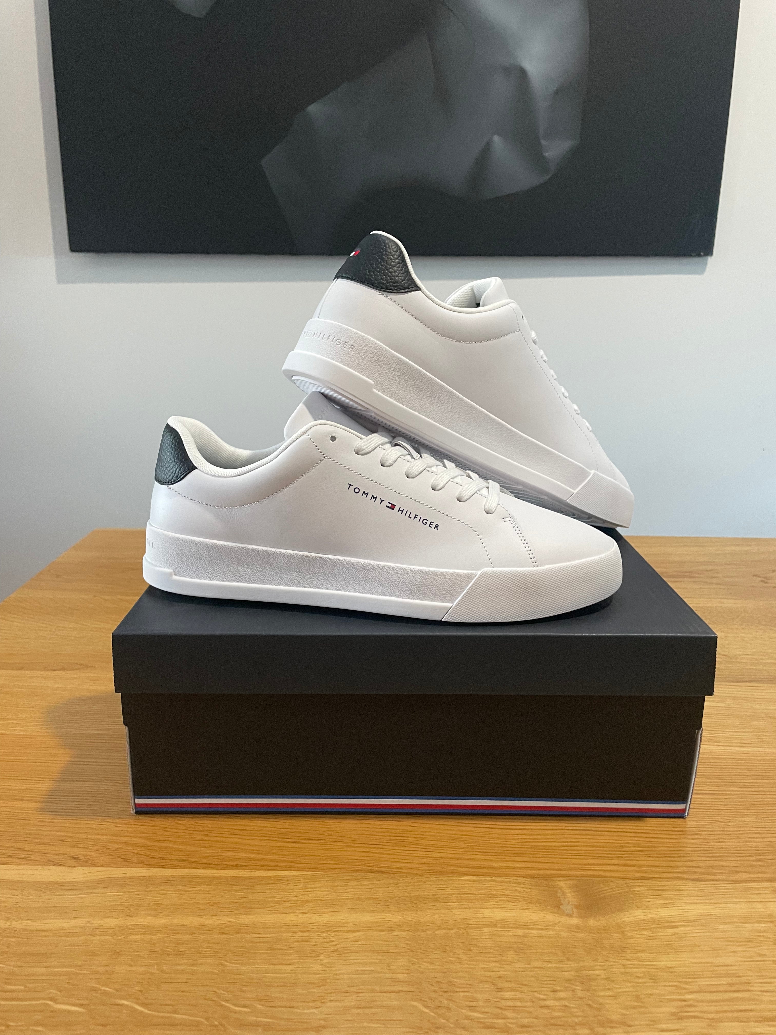Tommy Hilfiger fm court