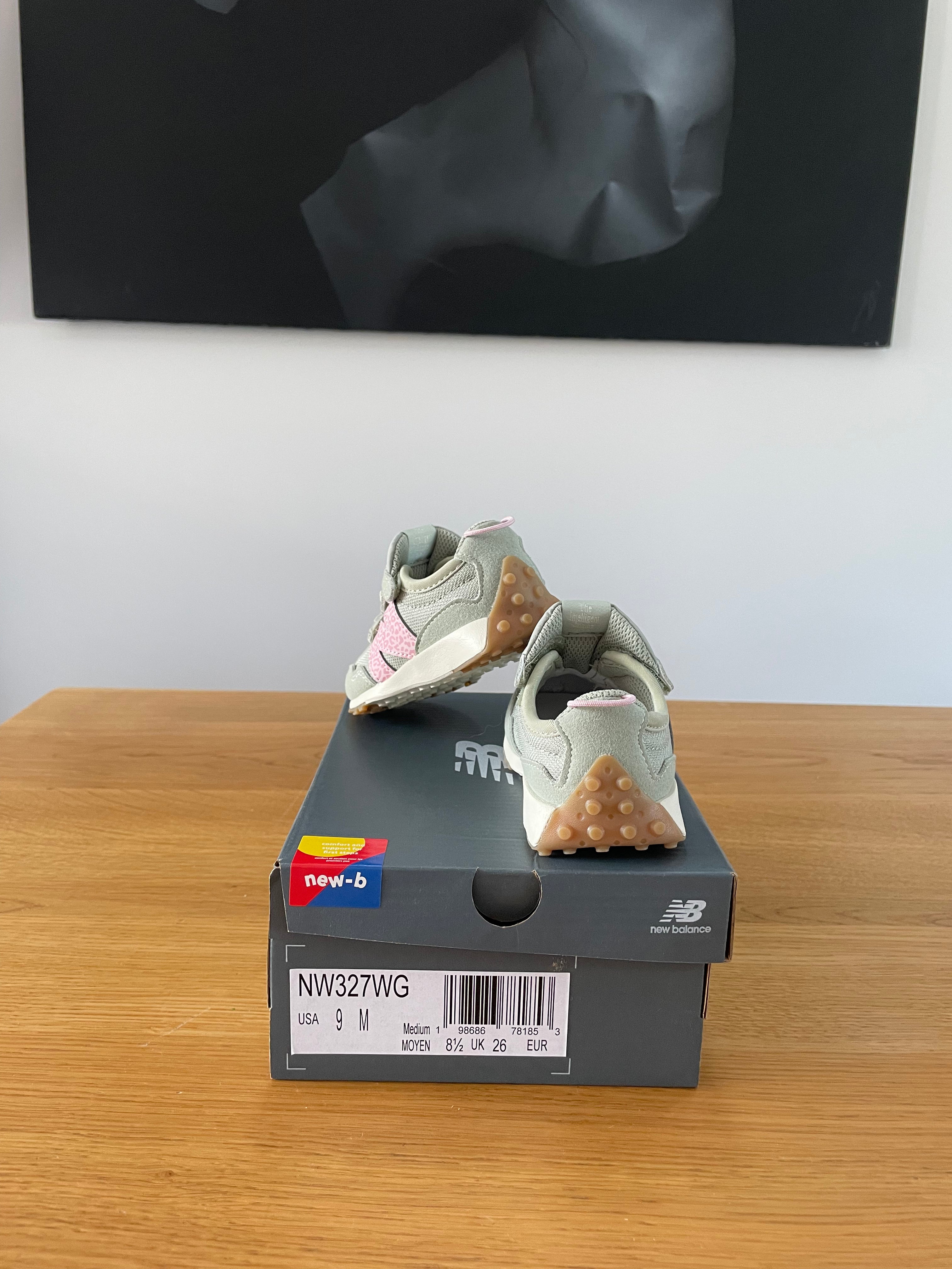 New balance nw327wt