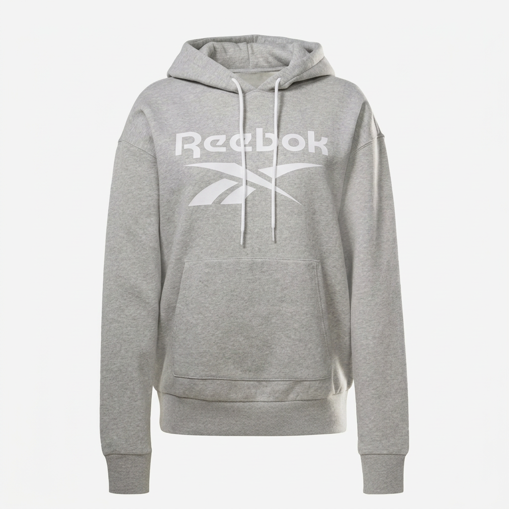 Sweat Reebok gris clair à logo blanc, vue de face studio, visuel généré
