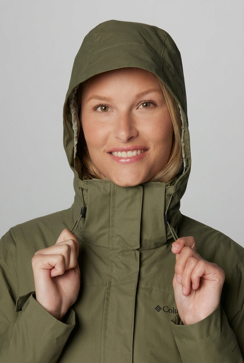 Capuche portée Columbia kaki, visuel retouché