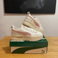 Puma Mayze Thrifted, photo de profil cadrée comme la Shox
