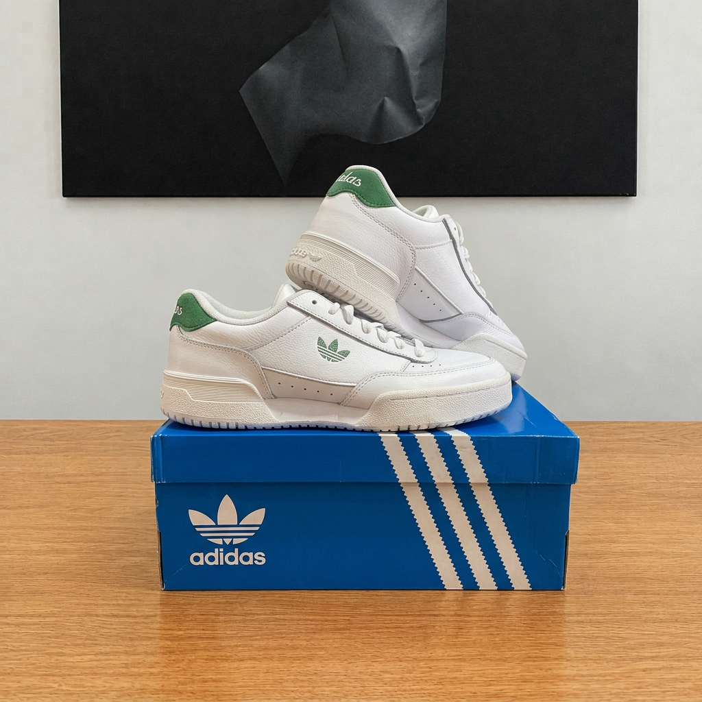 Adidas Court Super W blanc vert, photo de profil avec boîte recentrée